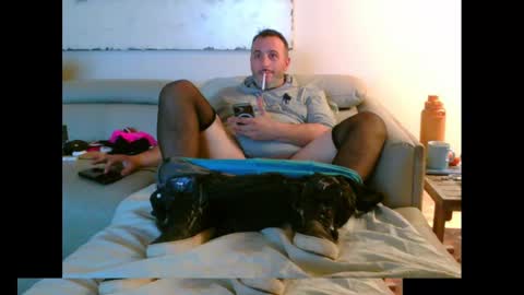 nassobout online show from October 2025 02:06:01 AM