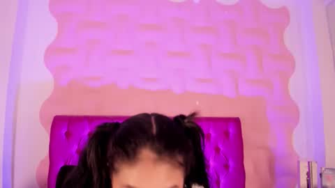 Maira online show from December 2025 07:52:02 PM