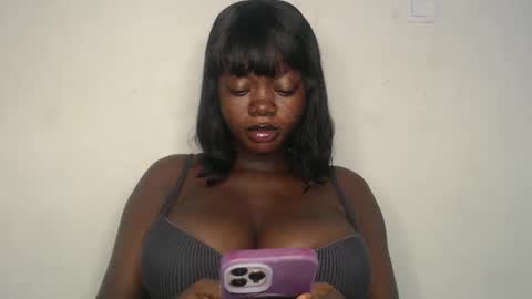 Amanda online show from October 2025 11:46:01 PM