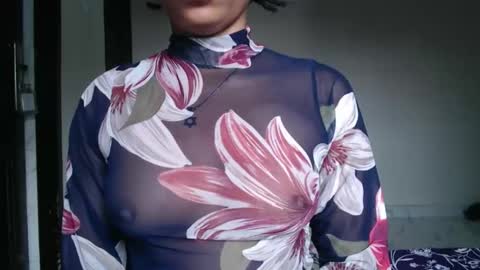 bella online show from December 2025 09:03:01 AM