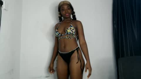 Snapshot of nasty_juicy22 chatting on June 2026 07:02:01 AM adie online show from June 2026 07:02:01 AM