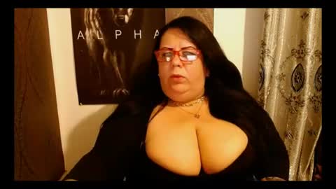 Snapshot of nastymilf34 chatting on June 2026 10:40:02 PM Miss Pam online show from June 2026 10:40:02 PM