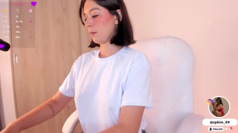 natalia andrea online show from January 2026 10:23:01 PM