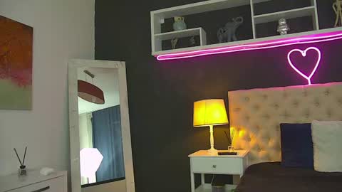Snapshot of nataliaa_vice chatting on July 2026 04:14:02 AM nataliaa_vice online show from July 2026 04:14:02 AM
