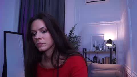 Snapshot of nataliaagold chatting on November 2025 07:36:02 PM MistressNatalia online show from November 2025 07:36:02 PM