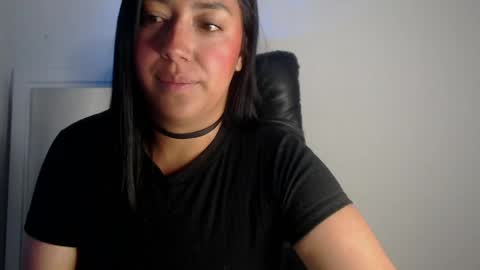 Snapshot of nataliabeaumontt chatting on April 2026 04:43:02 PM natalia online show from April 2026 04:43:02 PM