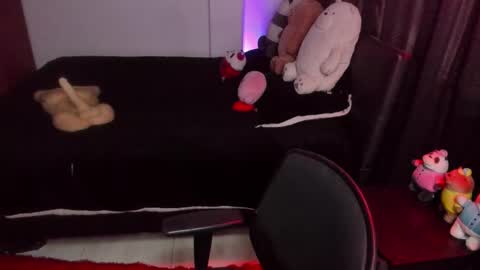 Natalia online show from October 2025 08:54:02 PM