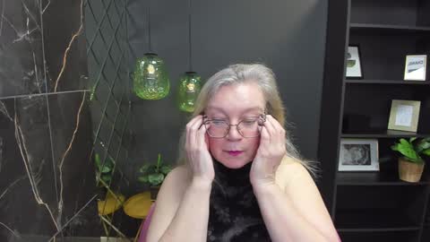 NataliCloud online show from December 2024 01:22:02 PM