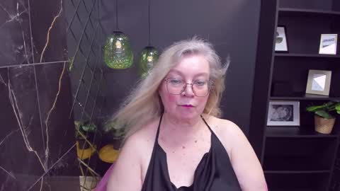 NataliCloud online show from December 2024 01:17:01 PM