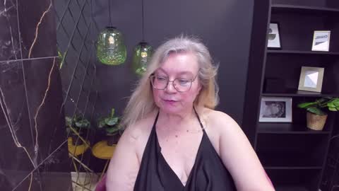 NataliCloud online show from December 2024 04:20:01 PM