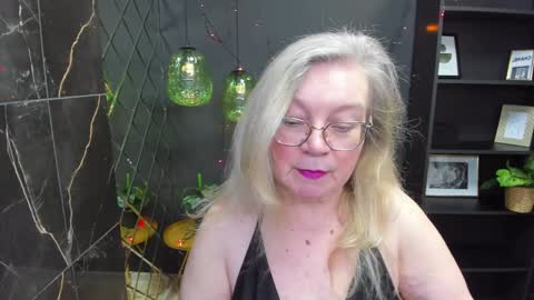 NataliCloud online show from January 2025 01:21:01 PM