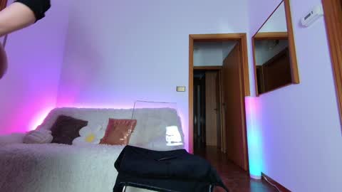 Natalie online show from January 2025 06:17:01 PM