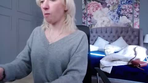 Natalie online show from February 2025 09:03:01 AM