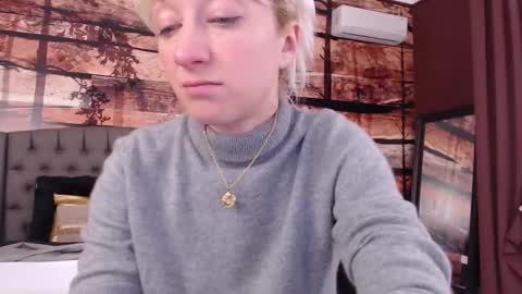 Natalie online show from February 2026 11:42:01 AM