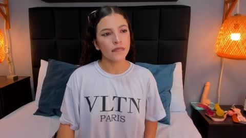 N A T A L I E online show from November 2025 11:43:01 AM