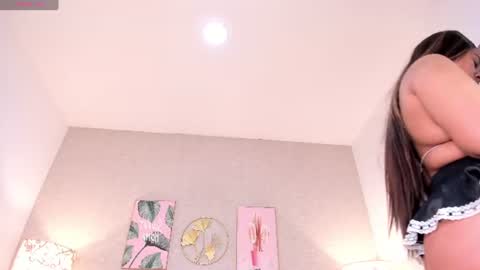 Snapshot of natalie_fox__ chatting on June 2026 11:37:02 AM Naty online show from June 2026 11:37:02 AM