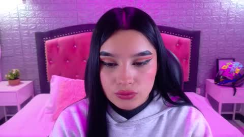 natalie  online show from January 2026 03:30:02 AM