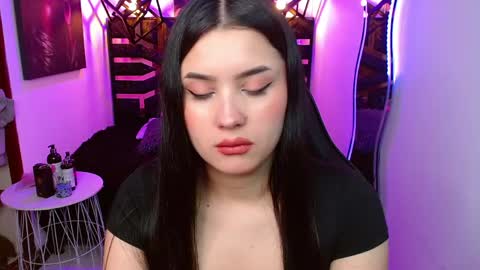 natalie  online show from June 2026 08:25:02 PM