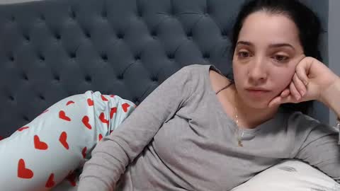 Miia online show from February 2025 03:01:01 AM