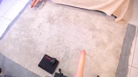 Snapshot of natalie_swetty chatting on January 2025 04:33:02 AM Natalie online show from January 2025 04:33:02 AM