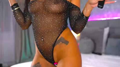 nataliedelices online show from November 2025 07:38:01 PM