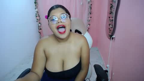natalielabellex1 online show from September 2025 05:07:01 PM