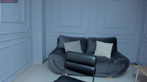 Natalie Lewis online show from November 2025 11:14:01 AM