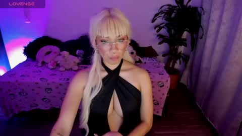 MissNatis online show from April 2026 02:03:02 AM