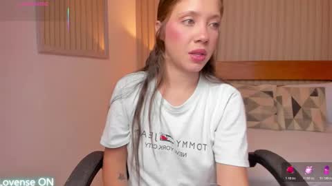 Snapshot of nataly_rodri chatting on November 2025 02:15:02 AM Nataly online show from November 2025 02:15:02 AM