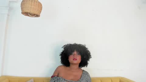 Naty online show from March 2025 04:44:02 PM