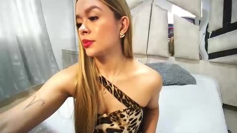 Natalye foster online show from December 2024 05:53:02 PM