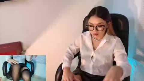 Natalye foster online show from February 2026 09:52:01 AM