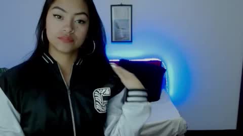 Nataly Escobar online show from February 2026 01:19:02 PM