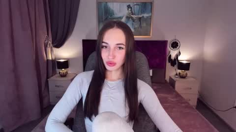 Nataly online show from January 2025 12:41:02 PM