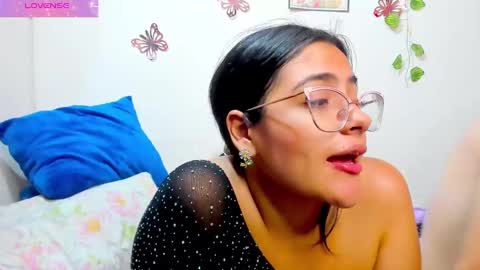 natalystevens online show from December 2024 08:54:02 PM