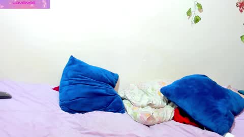 natalystevens online show from December 2024 06:27:01 PM