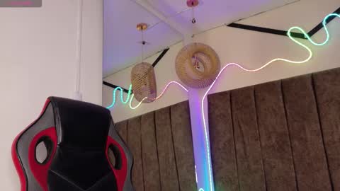 Natasha  online show from February 2026 08:18:01 PM