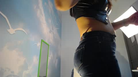 Natasha Bernett online show from January 2025 12:22:01 AM