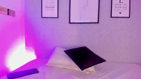  Natasha  online show from January 2025 12:30:01 PM