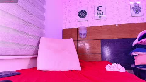 Natasha online show from January 2025 07:15:01 PM