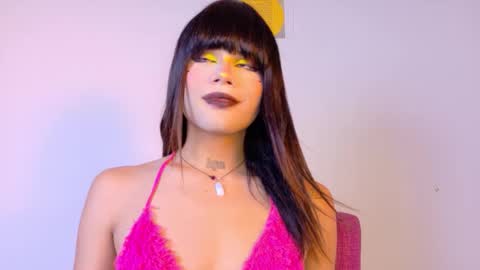 Snapshot of natasha_winz chatting on September 2025 04:47:01 AM Natahsa online show from September 2025 04:47:01 AM