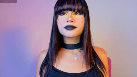 Snapshot of natasha_winz chatting on November 2025 07:38:02 AM Natahsa online show from November 2025 07:38:02 AM