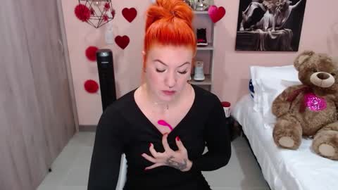 Nat online show from February 2025 11:57:01 PM