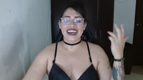 Natasha Smithe  online show from January 2026 02:25:02 AM