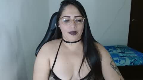 Natasha Smithe  online show from February 2026 01:10:02 AM