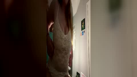 Snapshot of natashophiax chatting on June 2026 05:00:01 PM natashophiax online show from June 2026 05:00:01 PM