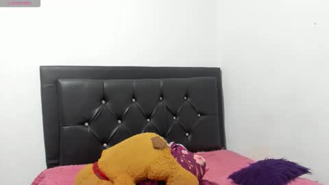 Natassha  online show from November 2025 01:41:02 AM