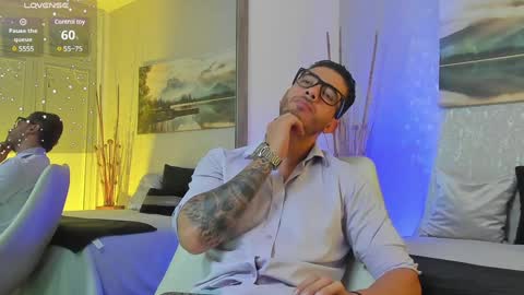 Snapshot of nate_franco chatting on January 2025 03:06:02 AM Nate Franco online show from January 2025 03:06:02 AM