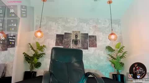 Snapshot of nate_franco chatting on October 2025 03:10:02 AM Nate Franco online show from October 2025 03:10:02 AM