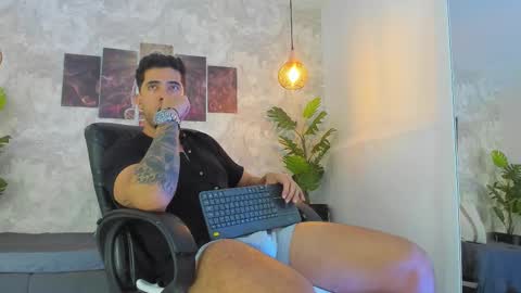 Snapshot of nate_franco chatting on February 2026 02:39:02 AM Nate Franco online show from February 2026 02:39:02 AM